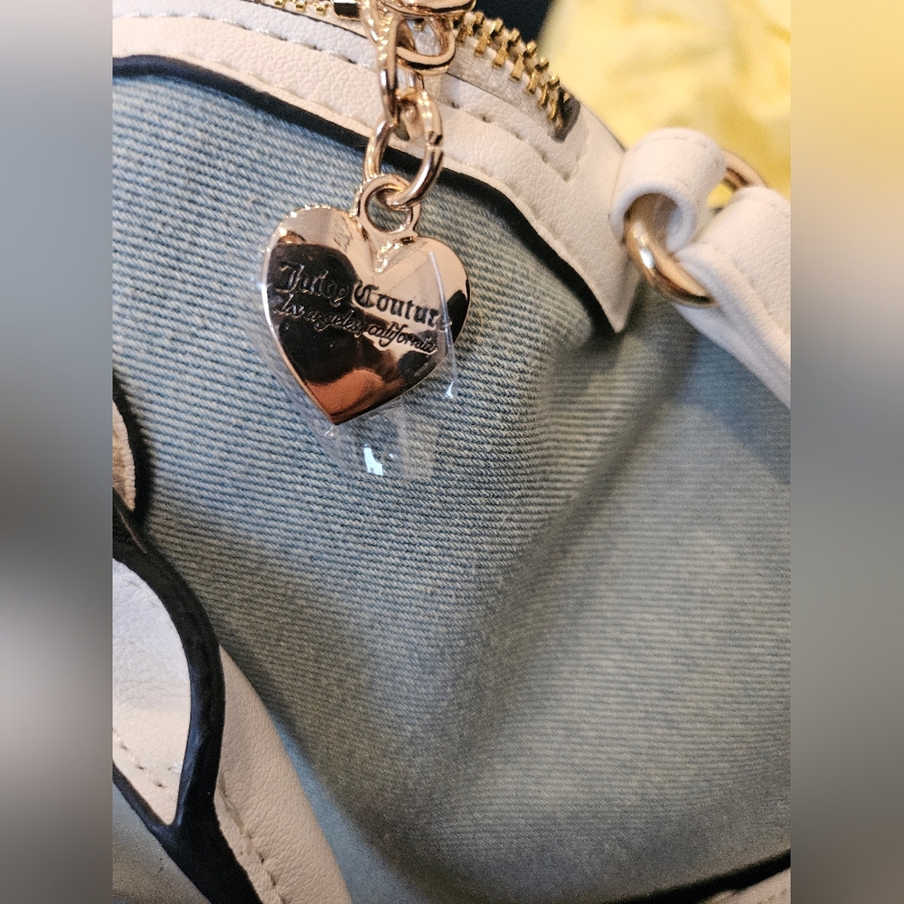 Juicy Couture Denim Heritage Satchel Blue & White with Heart Charm - Picture 11 of 11